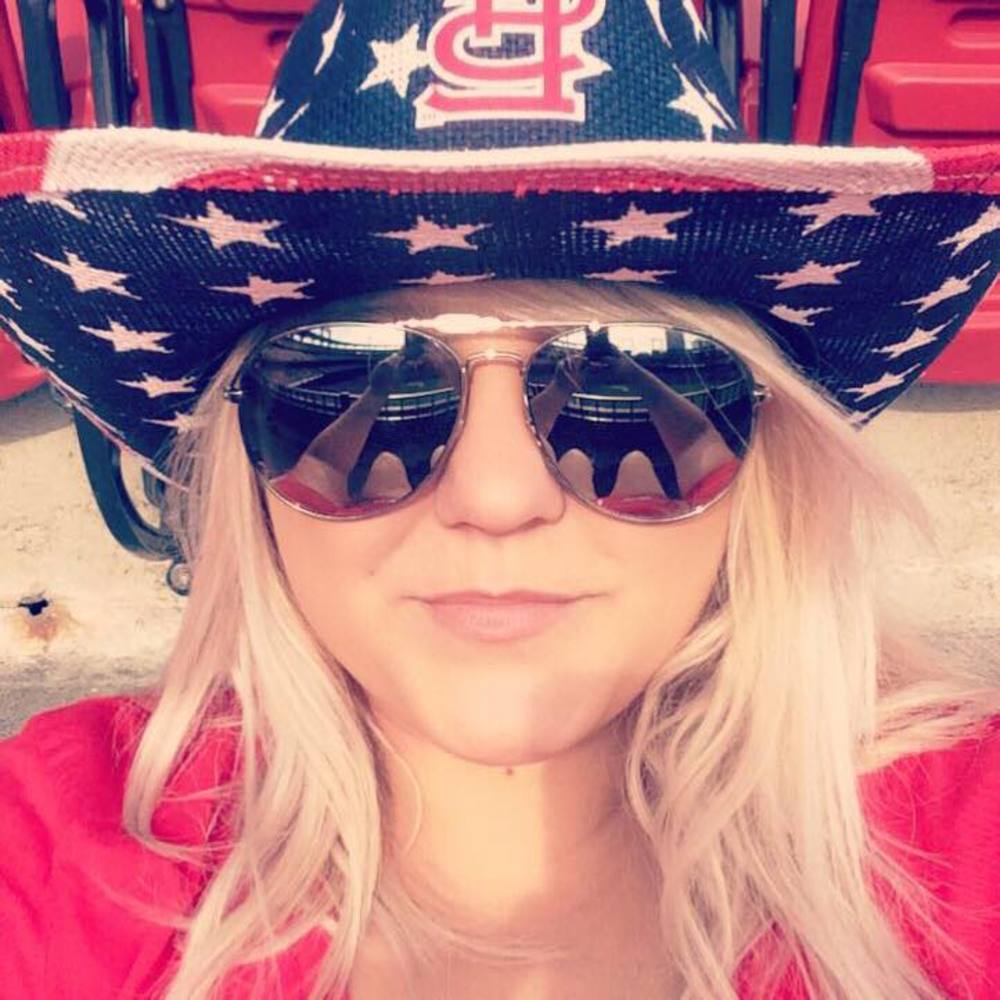 Meet your Posher, Tiffany